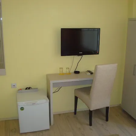 Nocleg ze śniadaniem Linda Nisz